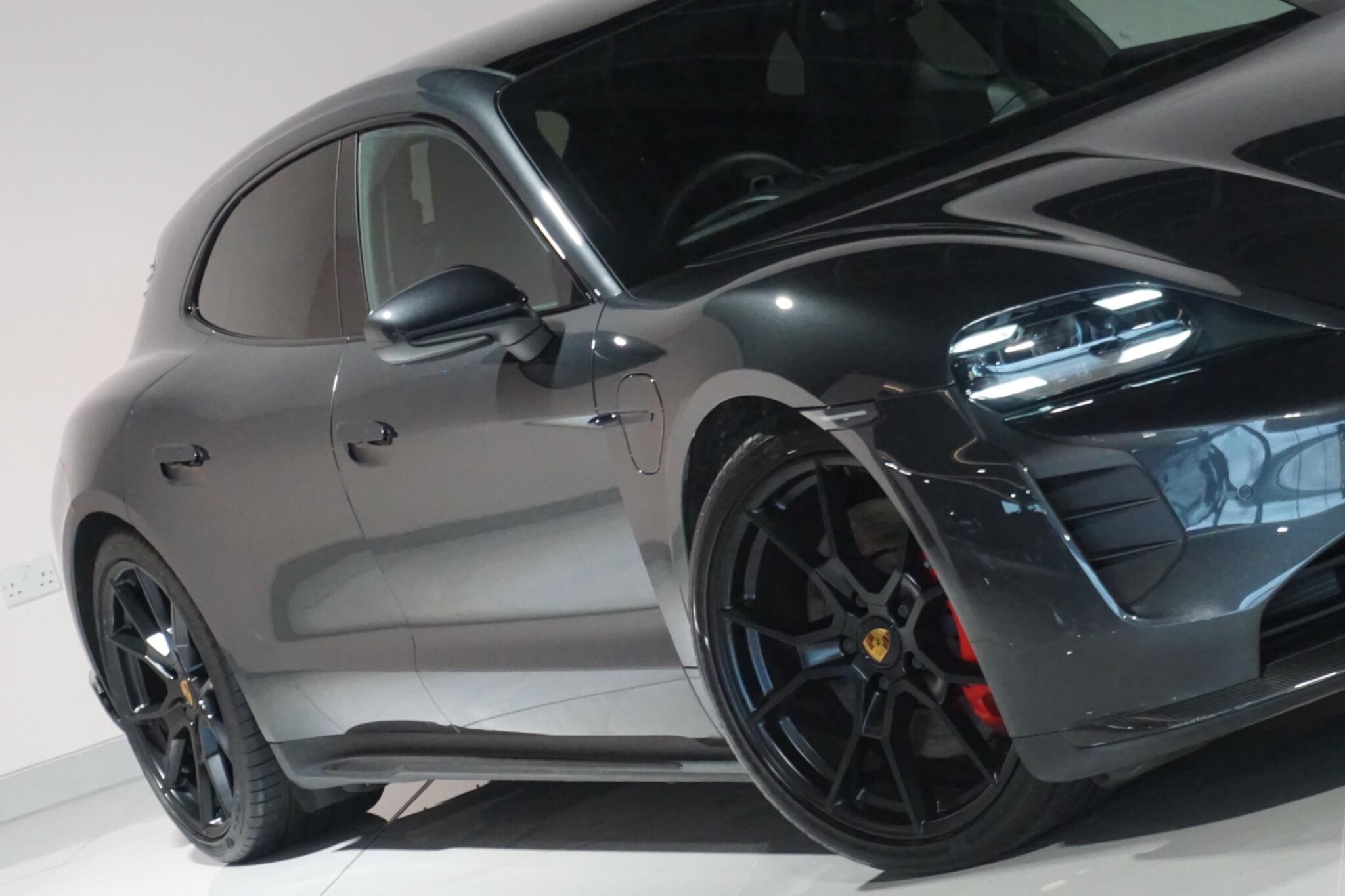 Porsche Taycan Performance Plus 93.4kWh GTS Sport Turismo 5dr Electric Auto 4WD (11kW Charger) (598 ps)